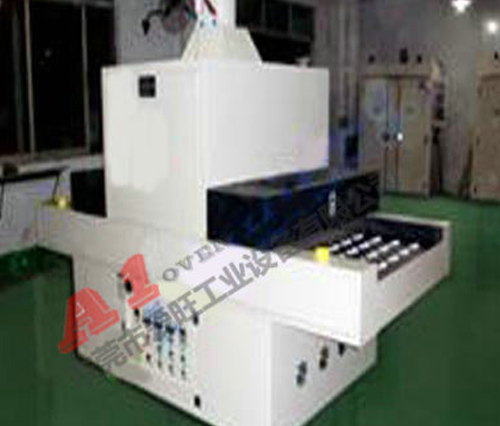A1-3020自粘性商標(biāo)印刷UV機(jī) A1-3020自粘性商標(biāo)印刷UV機(jī)